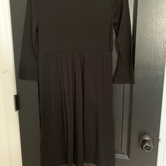 Maternity Dress - Picture 3 of 4